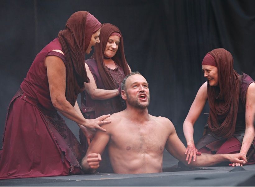Macbeth with witches